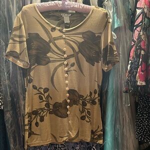 Women's Vintage Floral Button-Up Top